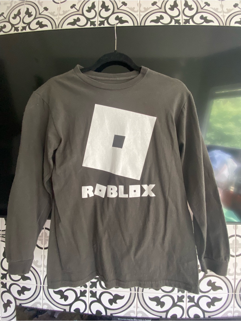 Roblox Kids' Long-Sleeve Graphic Tee in Black Sz M